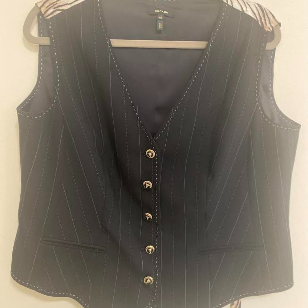 Escada black vest - with tiger striped back